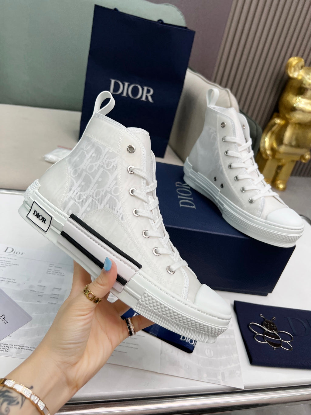 Dior